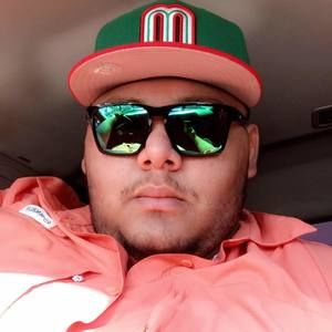 Meet your Posher, Marlom